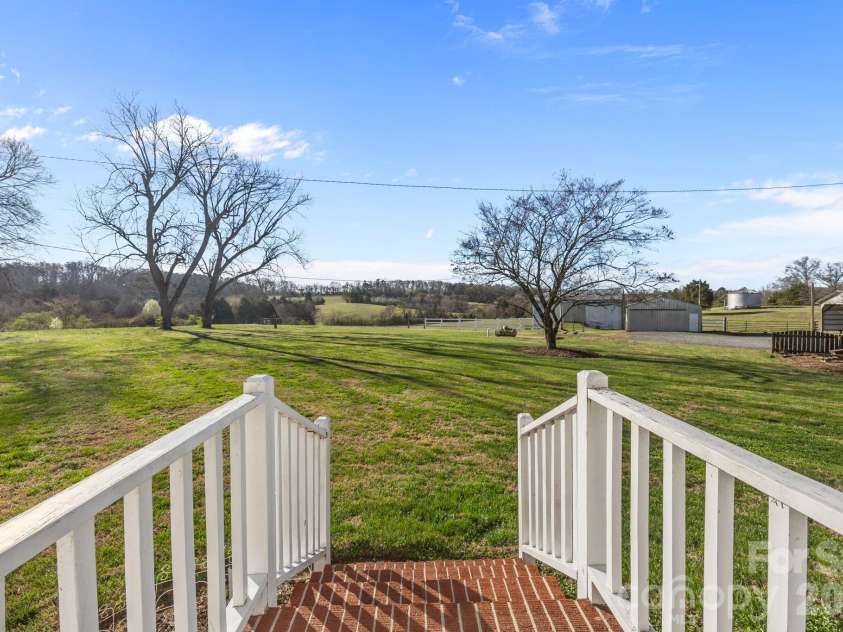 28100 NC HWY 24/27 Highway, Albemarle, NC 28001.  MLS# CAR4334032, YatesRealty ID 15259. 