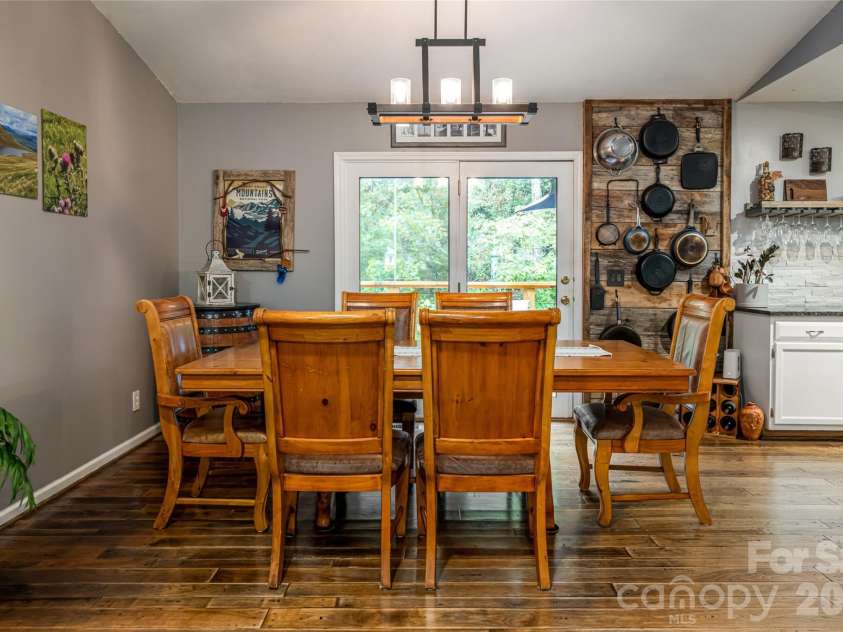 19 Forge Drive, Mills River, NC 28759.  MLS# CAR4344068, YatesRealty ID 1526. Dining Area Off of Kitchen