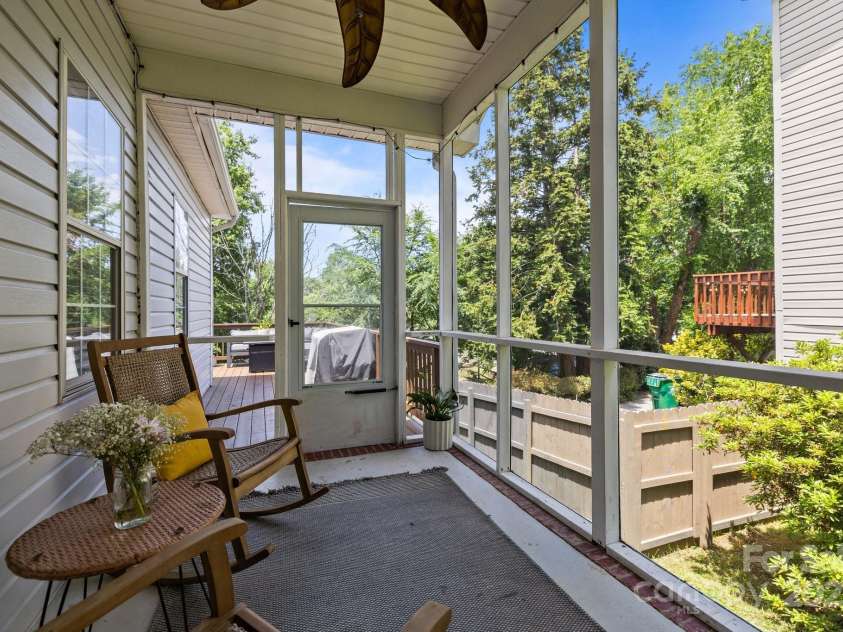 3801 Rosedown Drive, Matthews, NC 28105.  MLS# CAR4261313, YatesRealty ID 15260. 