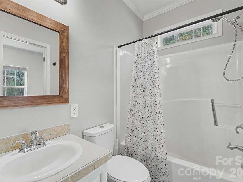 138 Elm Street, Sylva, NC 28779.  MLS# CAR4362616, YatesRealty ID 15261. 