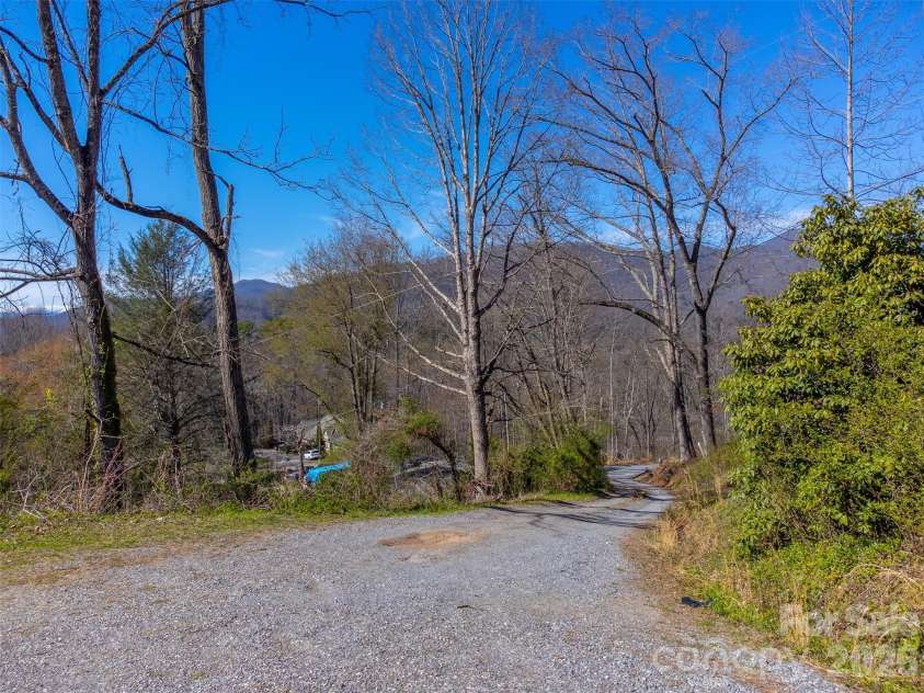 138 Elm Street, Sylva, NC 28779.  MLS# CAR4362616, YatesRealty ID 15261. 