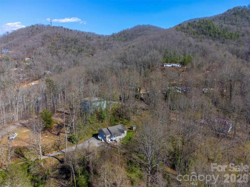 138 Elm Street, Sylva, NC 28779.  MLS# CAR4362616, YatesRealty ID 15261. 