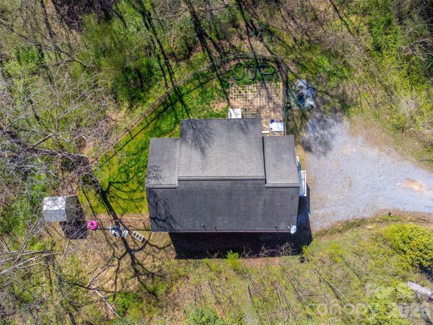 138 Elm Street, Sylva, NC 28779.  MLS# CAR4362616, YatesRealty ID 15261. 