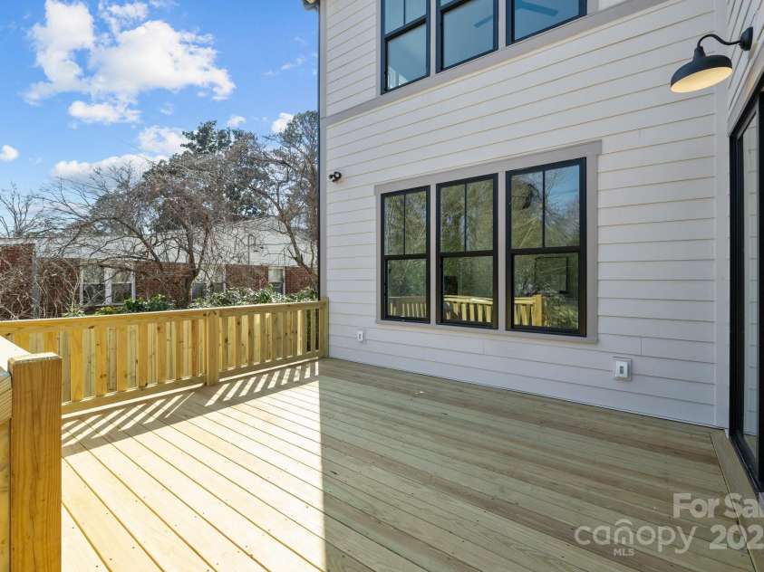 1828 Haines Street, Charlotte, NC 28216.  MLS# CAR4222253, YatesRealty ID 15262. Back deck