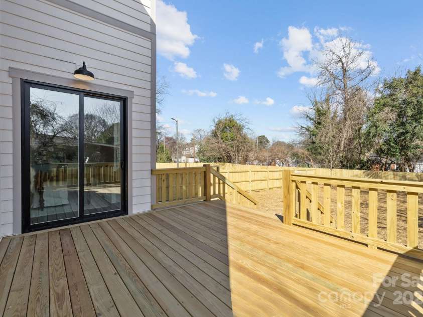 1828 Haines Street, Charlotte, NC 28216.  MLS# CAR4222253, YatesRealty ID 15262. Back deck