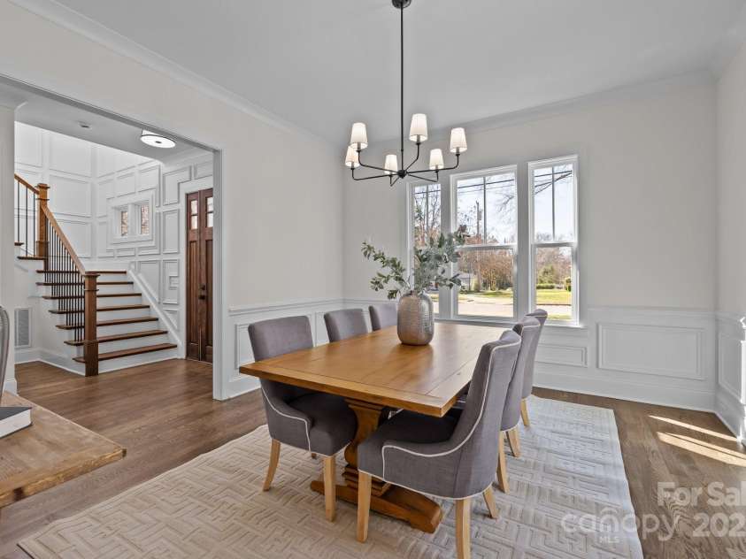 1828 Haines Street, Charlotte, NC 28216.  MLS# CAR4222253, YatesRealty ID 15262. Dining room