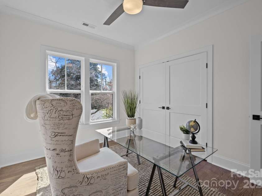 1828 Haines Street, Charlotte, NC 28216.  MLS# CAR4222253, YatesRealty ID 15262. Upstairs bedroom