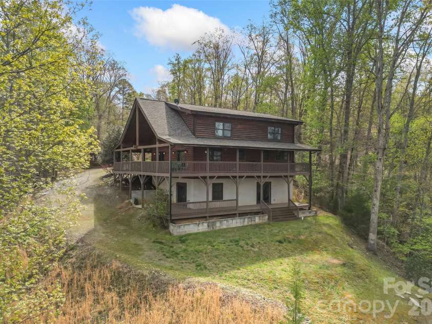 295 Outback Trail, Nebo, NC 28761.  MLS# CAR4367465, YatesRealty ID 15262. 