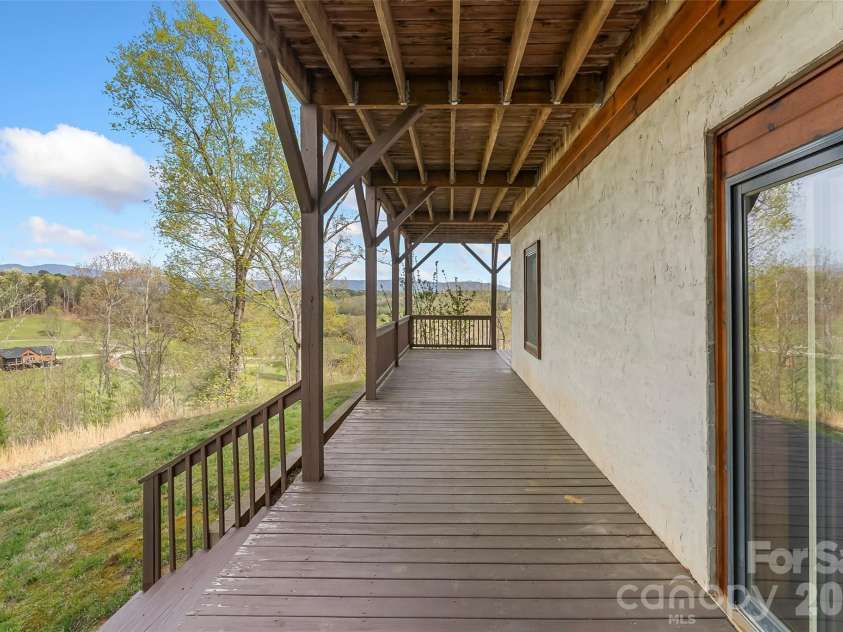295 Outback Trail, Nebo, NC 28761.  MLS# CAR4367465, YatesRealty ID 15262. 