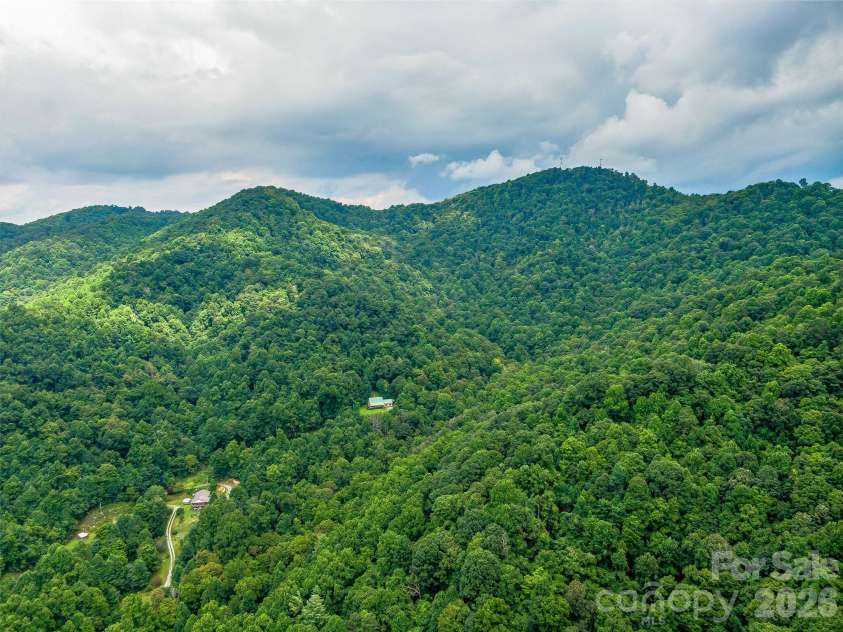 600 Charisma Drive, Marshall, NC 28753.  MLS# CAR4257073, YatesRealty ID 15263. 