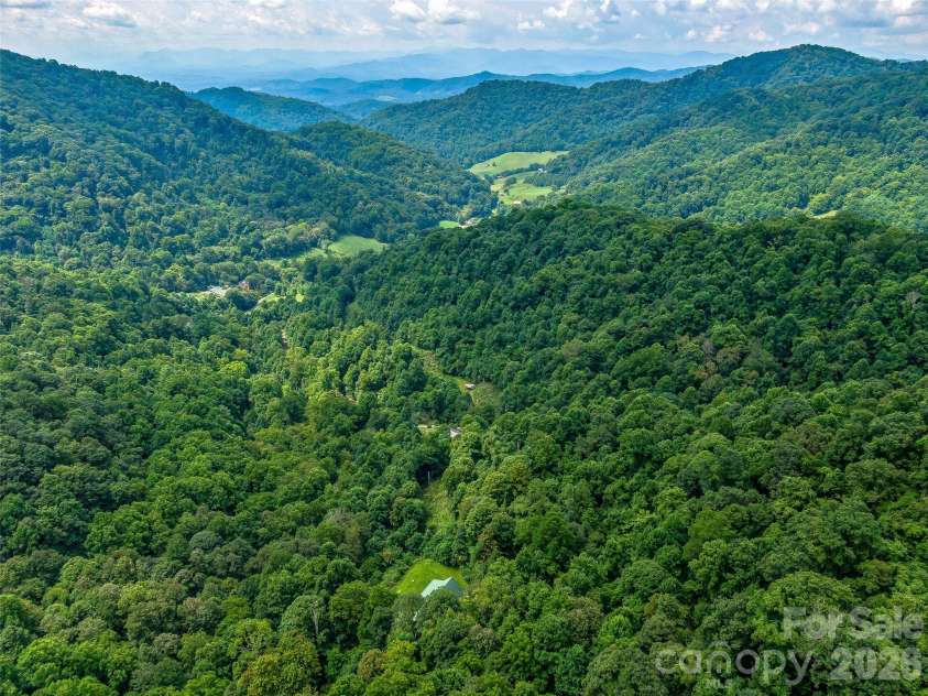 600 Charisma Drive, Marshall, NC 28753.  MLS# CAR4257073, YatesRealty ID 15263. 