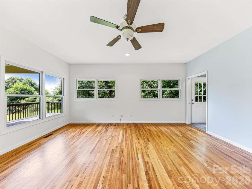 600 Charisma Drive, Marshall, NC 28753.  MLS# CAR4257073, YatesRealty ID 15263. 