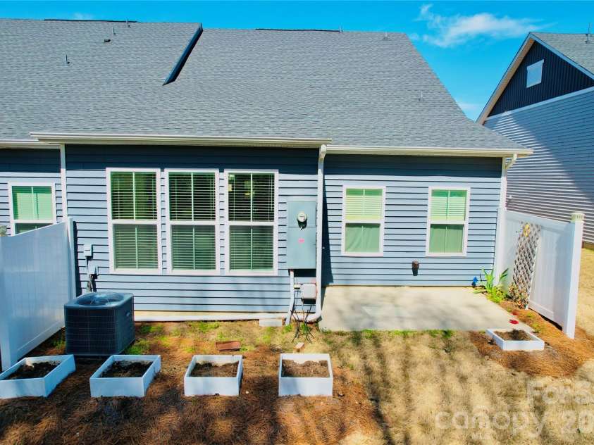 1333 Kristy Lynn Drive, Monroe, NC 28110.  MLS# CAR4359145, YatesRealty ID 15264. 