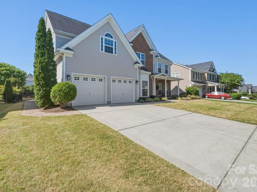 4849 Benhill Drive, Harrisburg, NC 28075.  MLS# CAR4369860, YatesRealty ID 15265. 