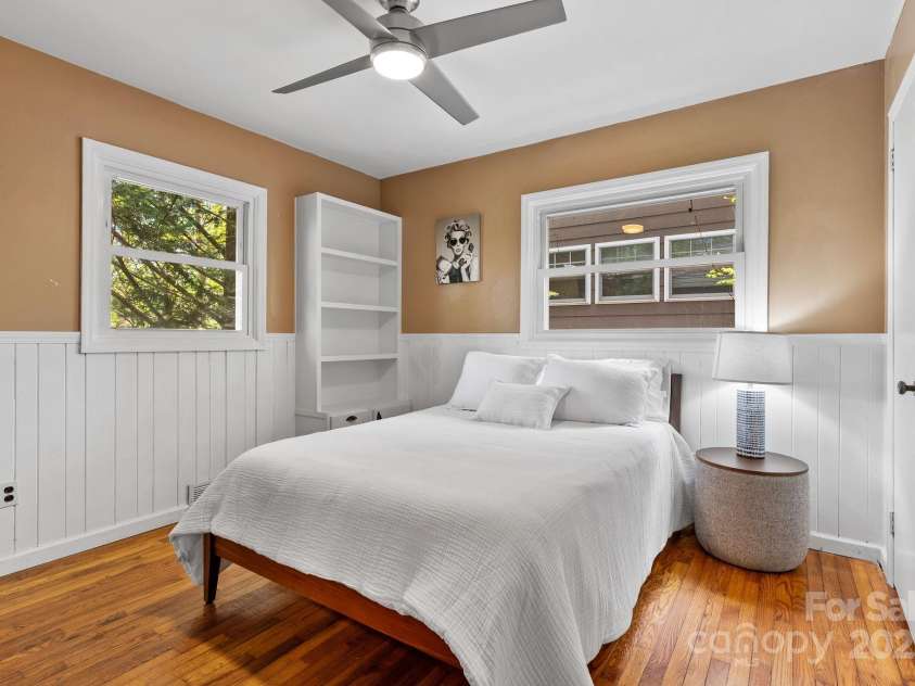 39 Hibriten Drive, Asheville, NC 28801.  MLS# CAR4251092, YatesRealty ID 15266. Second Bedroom w/ Built-In Shelving