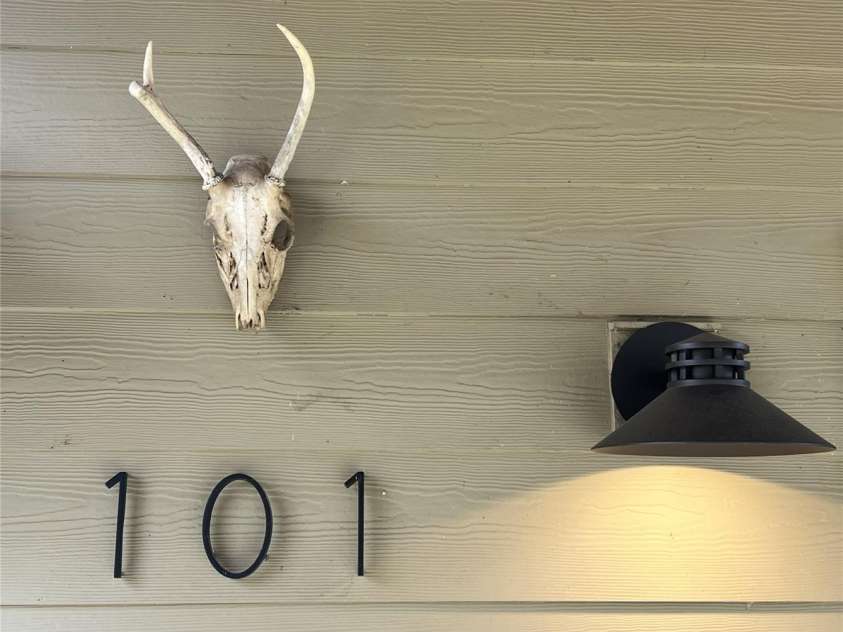 101 Garrison Road, Mars Hill, NC 28754.  MLS# CAR4252638, YatesRealty ID 15269. 