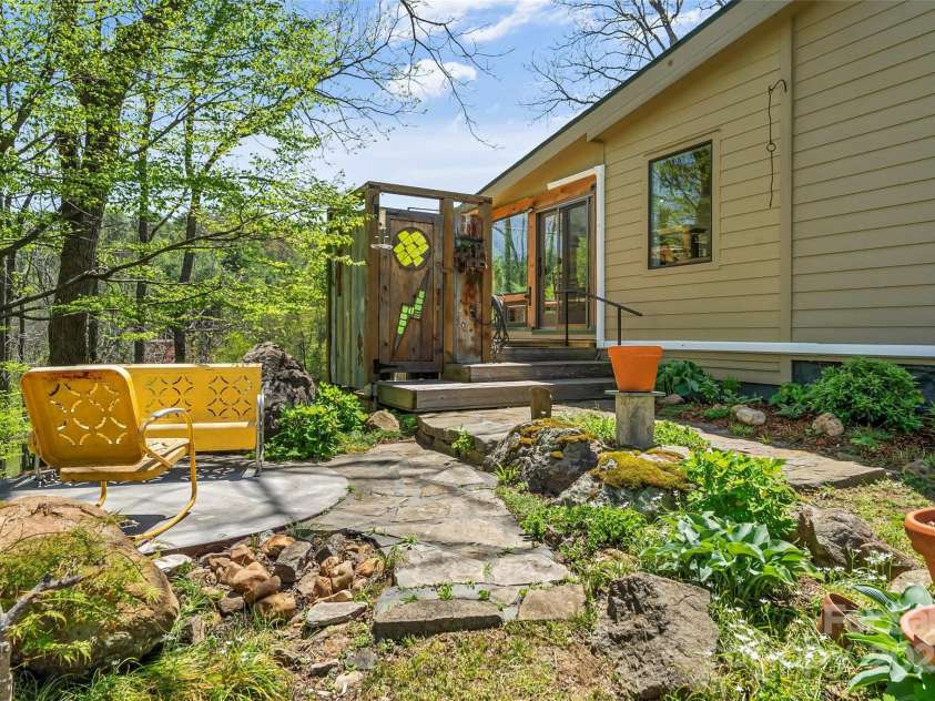 101 Garrison Road, Mars Hill, NC 28754.  MLS# CAR4252638, YatesRealty ID 15269. Outdoor shower