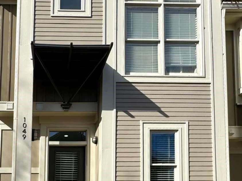 1049 Park West Drive, Charlotte, NC 28209.  MLS# CAR4252787, YatesRealty ID 15271. 