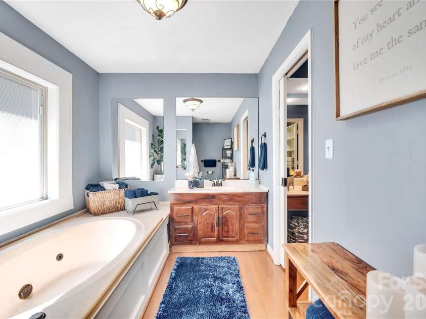 10 High Meadows Drive, Candler, NC 28715.  MLS# CAR4370363, YatesRealty ID 15272. 