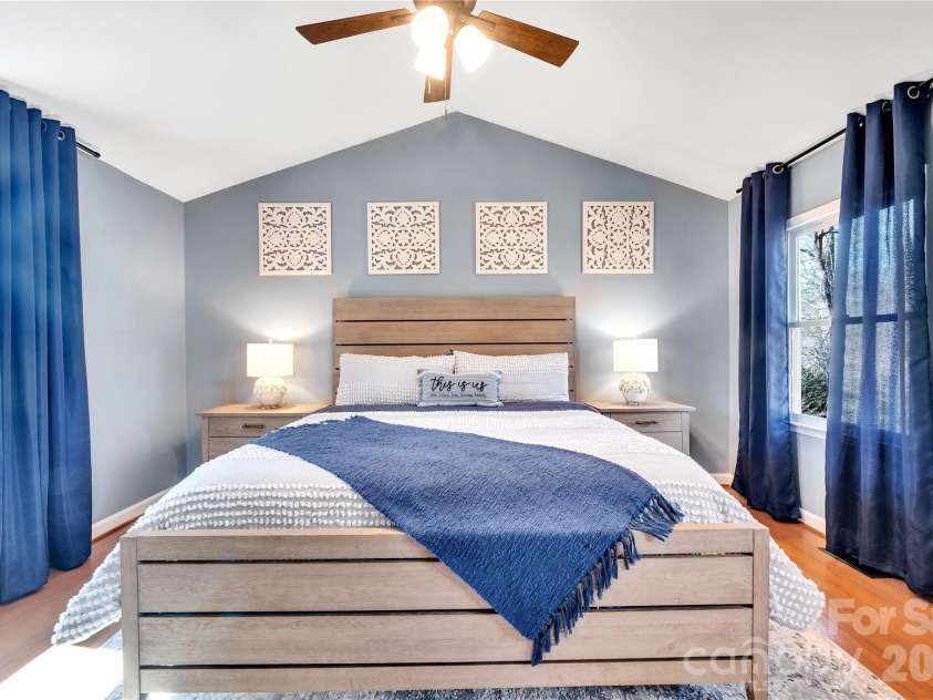 10 High Meadows Drive, Candler, NC 28715.  MLS# CAR4370363, YatesRealty ID 15272. 