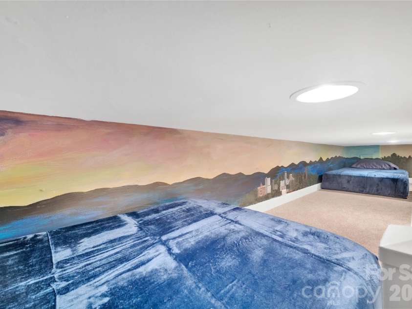 10 High Meadows Drive, Candler, NC 28715.  MLS# CAR4370363, YatesRealty ID 15272. 