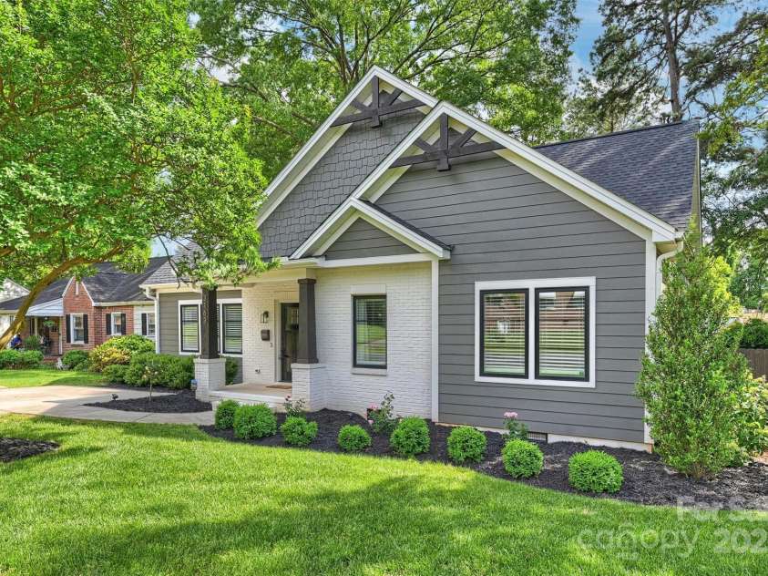 3163 Maury Street, Charlotte, NC 28208.  MLS# CAR4258623, YatesRealty ID 15272. 