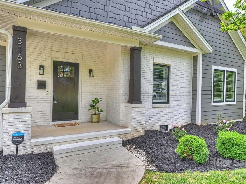 3163 Maury Street, Charlotte, NC 28208.  MLS# CAR4258623, YatesRealty ID 15272. 