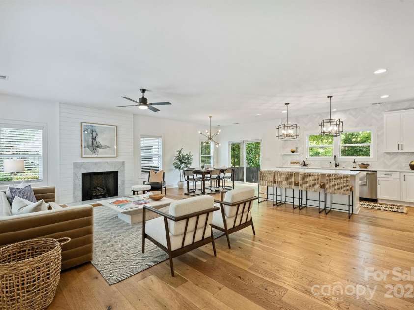 3163 Maury Street, Charlotte, NC 28208.  MLS# CAR4258623, YatesRealty ID 15272. 