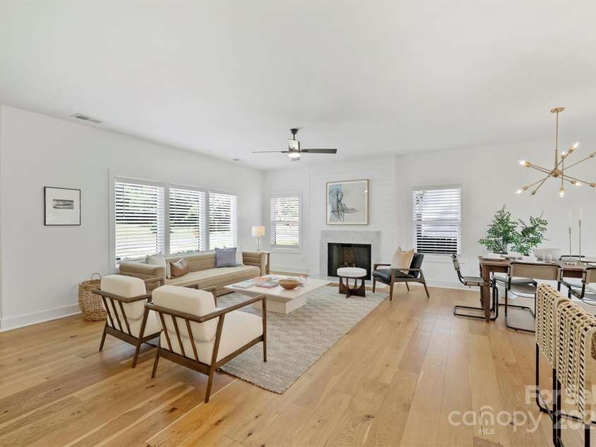 3163 Maury Street, Charlotte, NC 28208.  MLS# CAR4258623, YatesRealty ID 15272. 