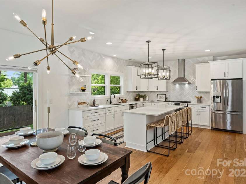 3163 Maury Street, Charlotte, NC 28208.  MLS# CAR4258623, YatesRealty ID 15272. 