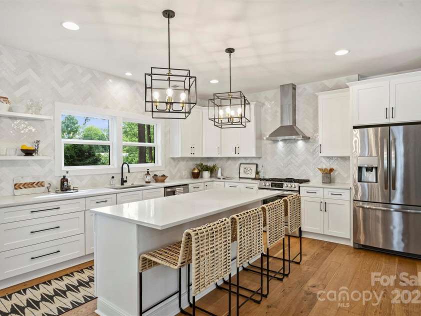 3163 Maury Street, Charlotte, NC 28208.  MLS# CAR4258623, YatesRealty ID 15272. 