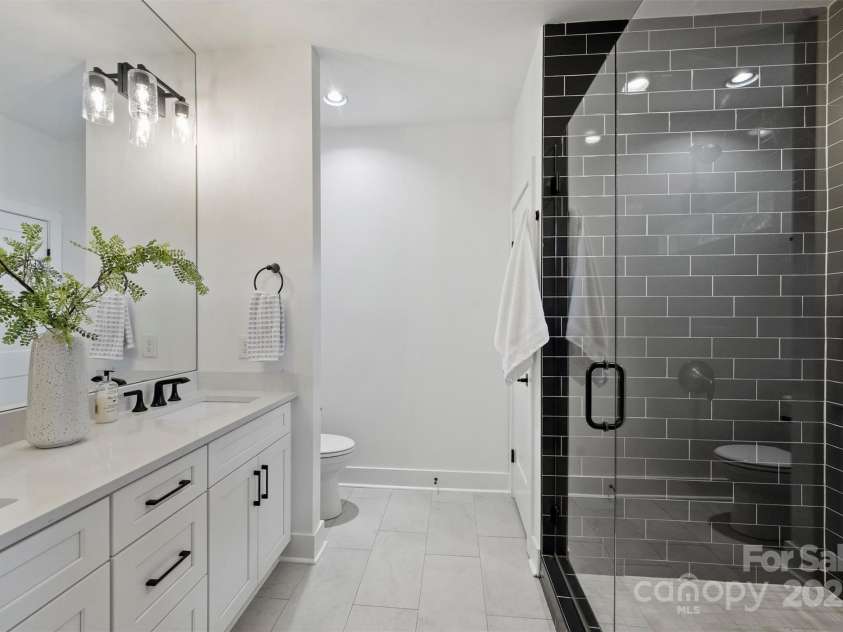 3163 Maury Street, Charlotte, NC 28208.  MLS# CAR4258623, YatesRealty ID 15272. 