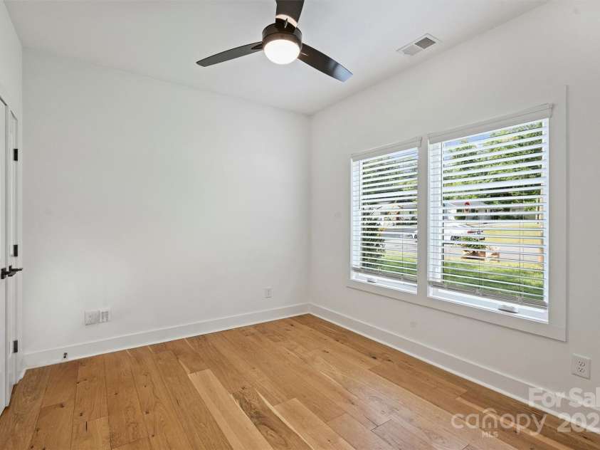 3163 Maury Street, Charlotte, NC 28208.  MLS# CAR4258623, YatesRealty ID 15272. 