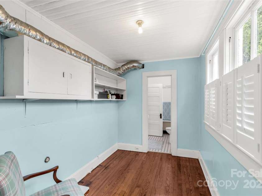 7 Kings Mountain Street, York, SC 29745.  MLS# CAR4261573, YatesRealty ID 15273. 