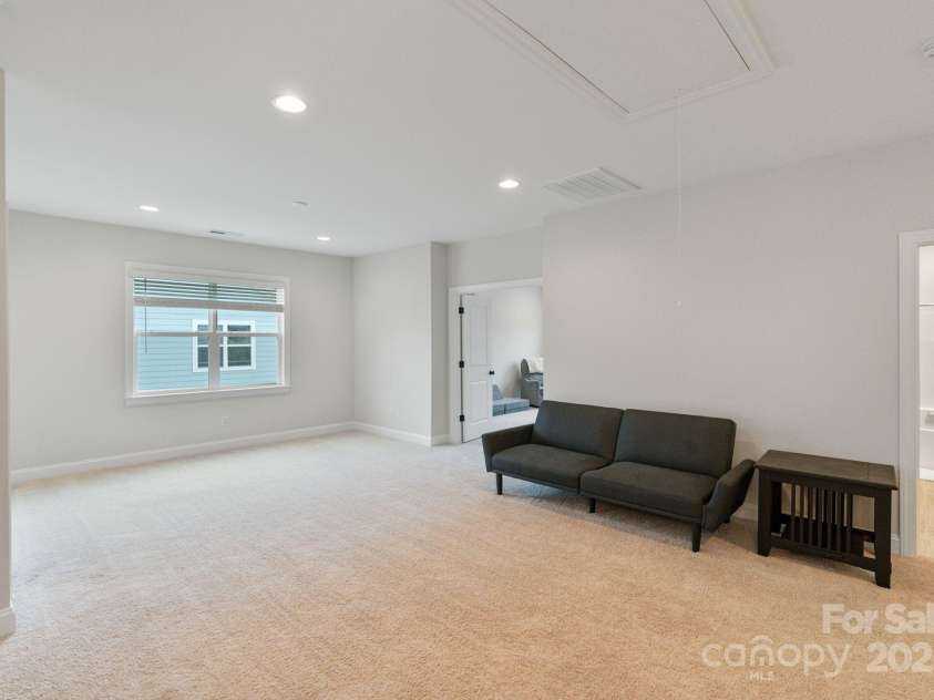 4159 Millstream Road, Denver, NC 28037.  MLS# CAR4221919, YatesRealty ID 15274. 2nd floor loft