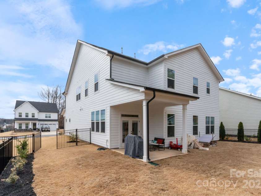 4159 Millstream Road, Denver, NC 28037.  MLS# CAR4221919, YatesRealty ID 15274. Covered porch