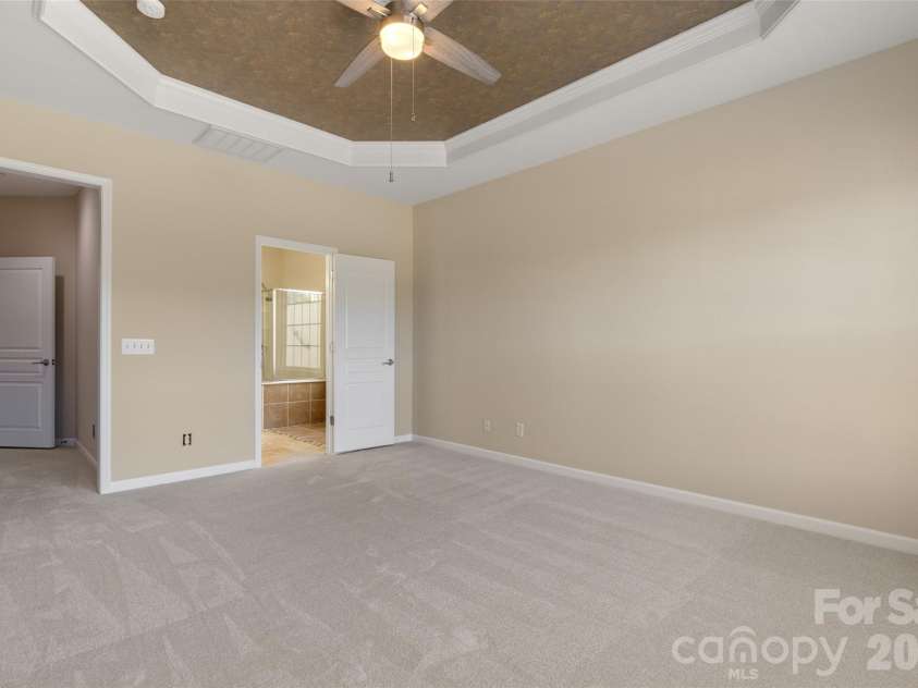 5096 Grandview Drive, Fort Mill, SC 29707.  MLS# CAR4368659, YatesRealty ID 15274. 