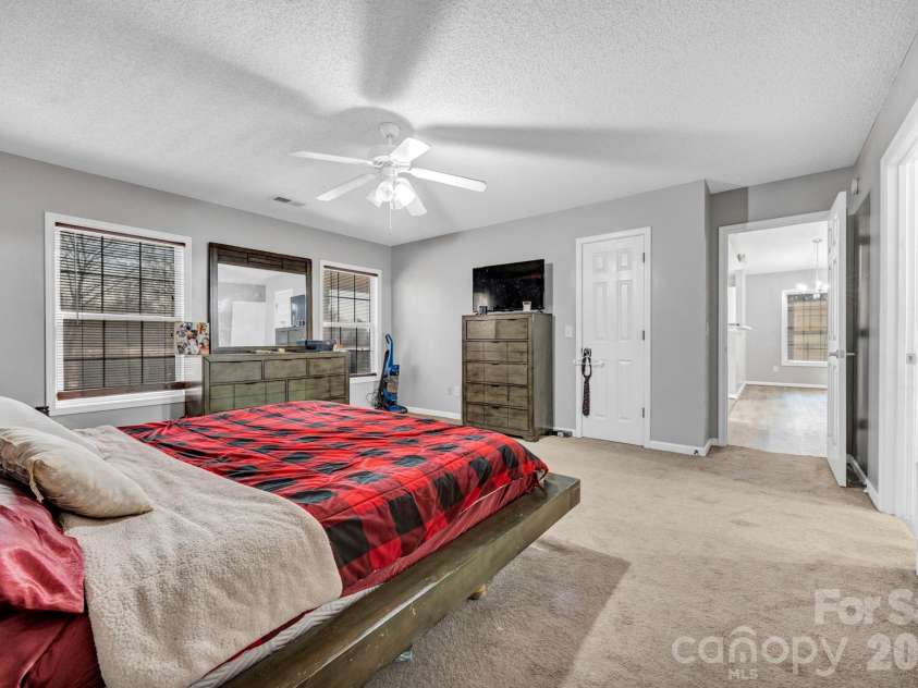 164 Alexander Pointe Drive, Hopkins, SC 29061.  MLS# CAR4351811, YatesRealty ID 15276. 