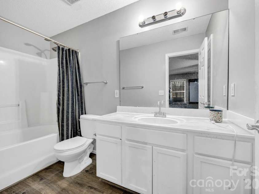 164 Alexander Pointe Drive, Hopkins, SC 29061.  MLS# CAR4351811, YatesRealty ID 15276. 
