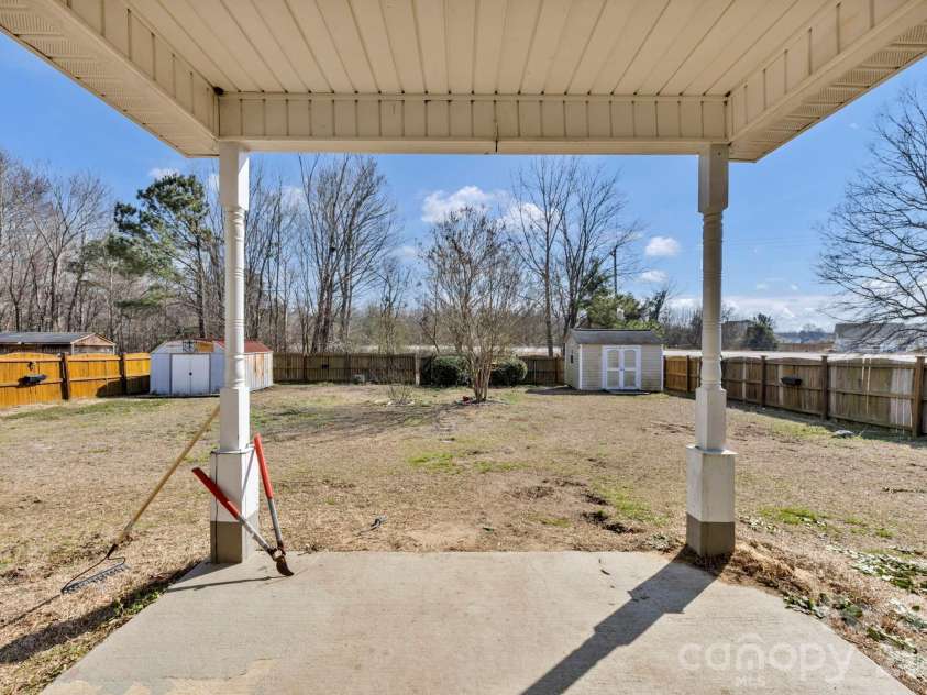 164 Alexander Pointe Drive, Hopkins, SC 29061.  MLS# CAR4351811, YatesRealty ID 15276. 