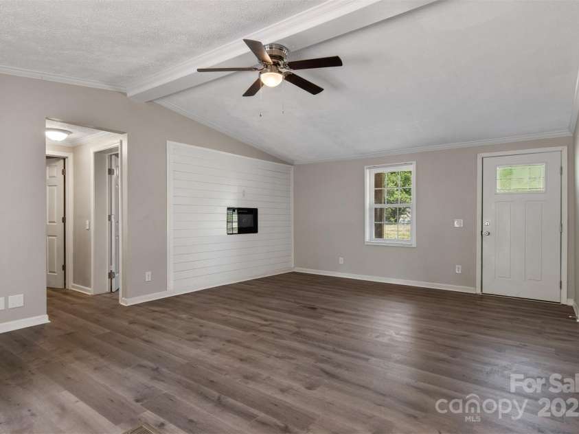 3041 Ironwood Court, Granite Falls, NC 28630.  MLS# CAR4260526, YatesRealty ID 15277. 