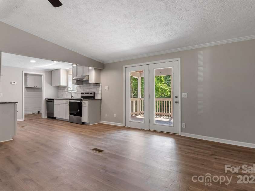 3041 Ironwood Court, Granite Falls, NC 28630.  MLS# CAR4260526, YatesRealty ID 15277. 