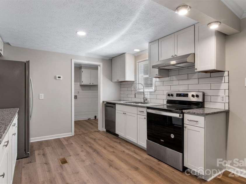 3041 Ironwood Court, Granite Falls, NC 28630.  MLS# CAR4260526, YatesRealty ID 15277. 