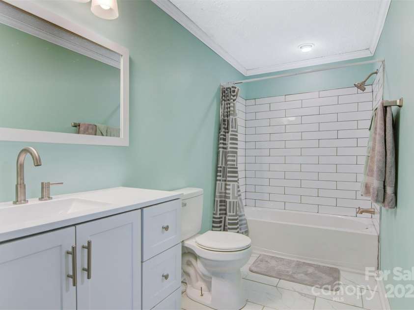 3041 Ironwood Court, Granite Falls, NC 28630.  MLS# CAR4260526, YatesRealty ID 15277. 