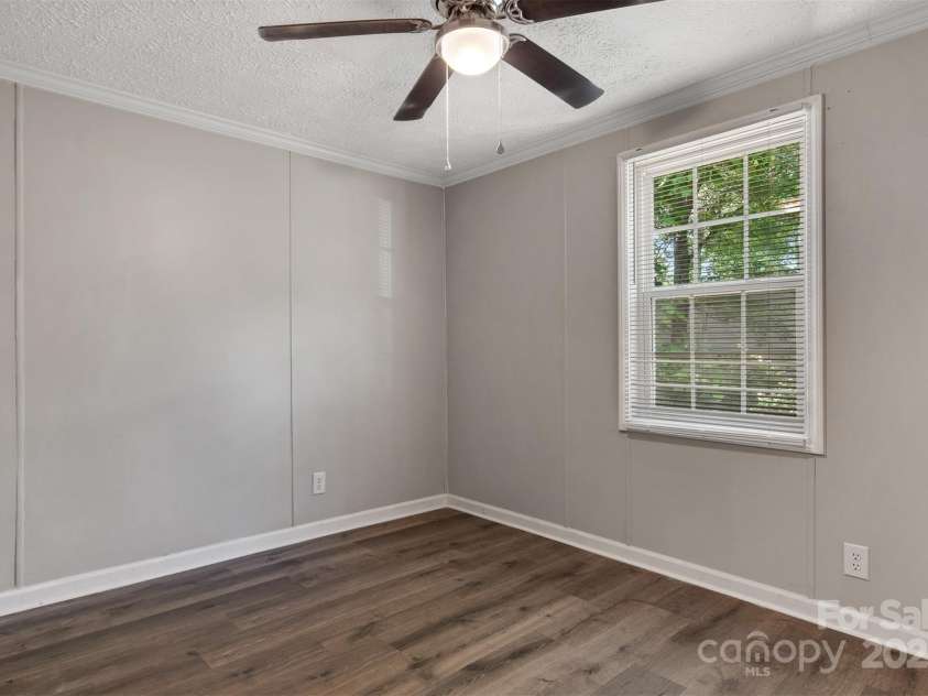 3041 Ironwood Court, Granite Falls, NC 28630.  MLS# CAR4260526, YatesRealty ID 15277. 