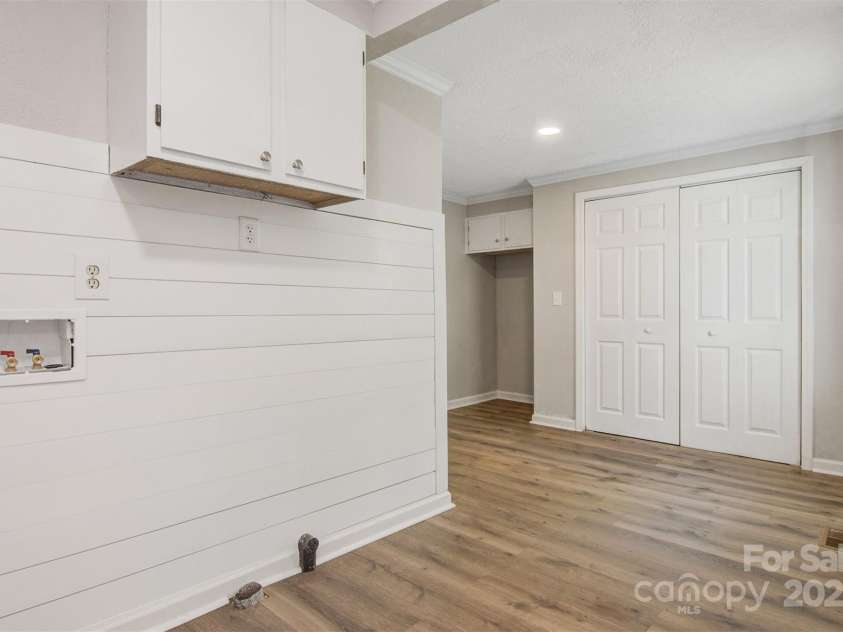 3041 Ironwood Court, Granite Falls, NC 28630.  MLS# CAR4260526, YatesRealty ID 15277. 