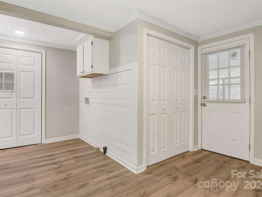 3041 Ironwood Court, Granite Falls, NC 28630.  MLS# CAR4260526, YatesRealty ID 15277. 