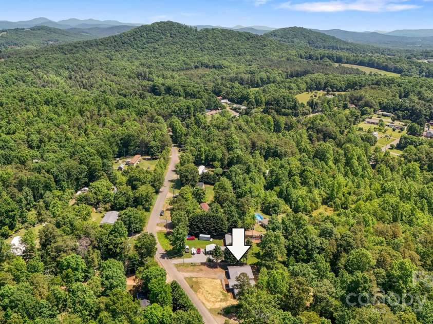 3041 Ironwood Court, Granite Falls, NC 28630.  MLS# CAR4260526, YatesRealty ID 15277. 