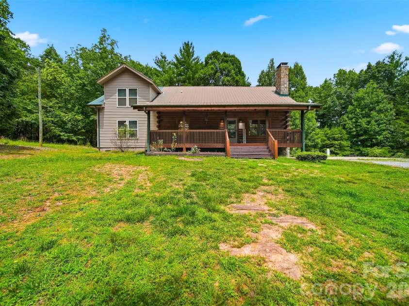 4065 Deal Mill Road, Granite Falls, NC 28630.  MLS# CAR4369153, YatesRealty ID 15277. 