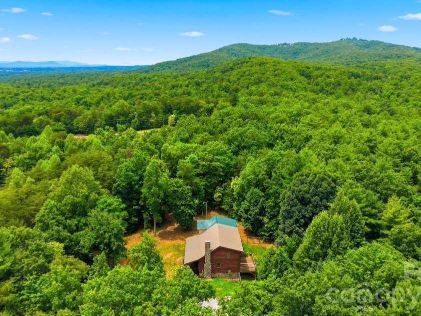 4065 Deal Mill Road, Granite Falls, NC 28630.  MLS# CAR4369153, YatesRealty ID 15277. 